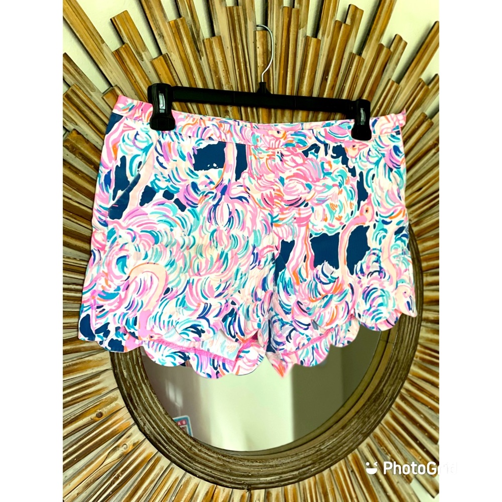 Lilly Pulitzer scallop shorts size 10
